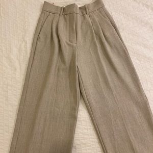 Aritzia Effortless Pants